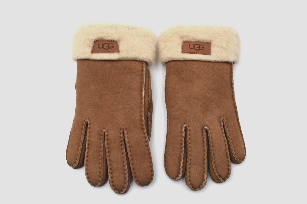 UGG Australia Shearling Turn Cuff Gloves Size Medium Chestnut Water Resistant